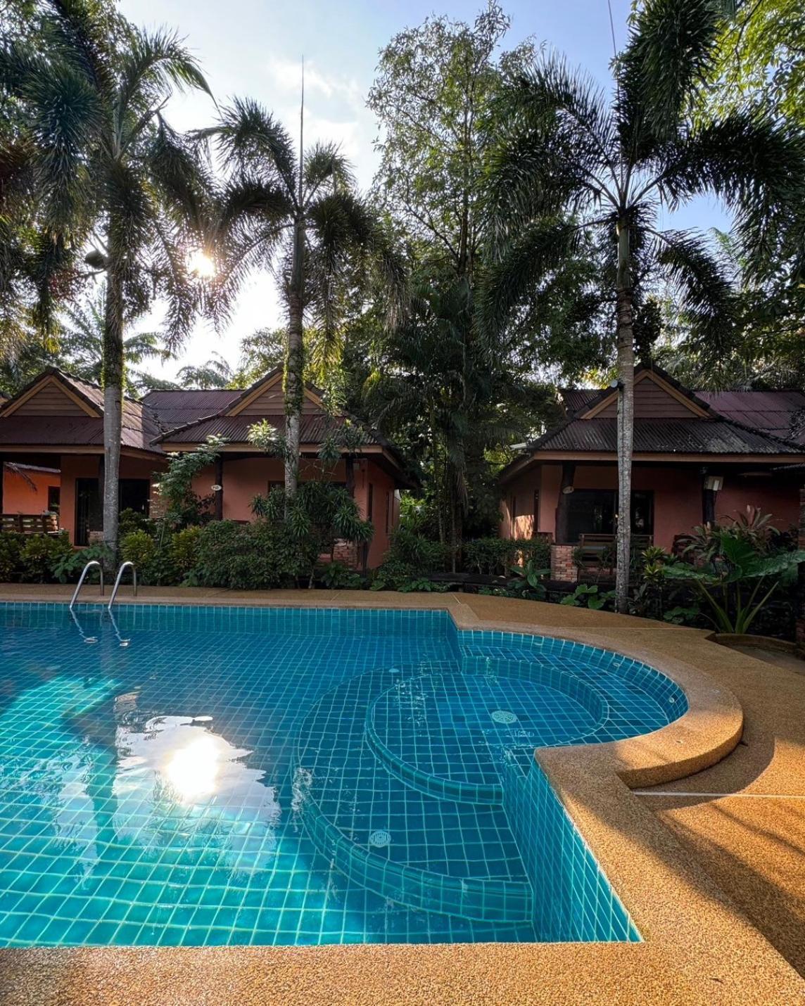 Sunda Resort Ao Nang Exterior photo